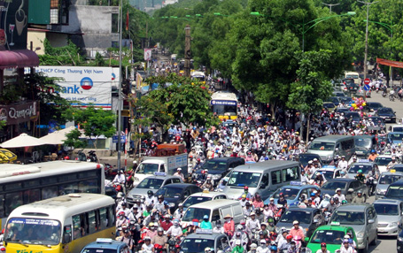 Một điểm đen thường xuyên ùn tắc giao thông trên địa bàn Hà Nội