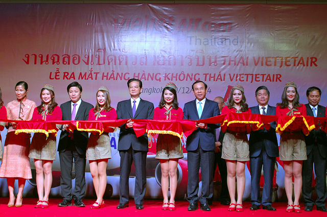 Ra mắt Hãng hàng không Thai Vietjet