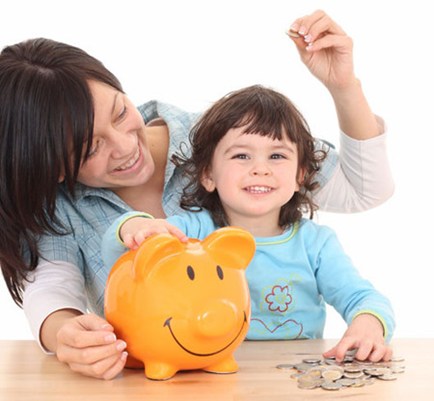 Dạy con về tiền và 6 điều quan trọng bố mẹ cần biết