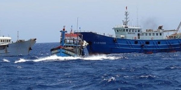 Nối đường dây nóng với Trung Quốc về phát sinh đột xuất của hoạt động nghề cá trên biển