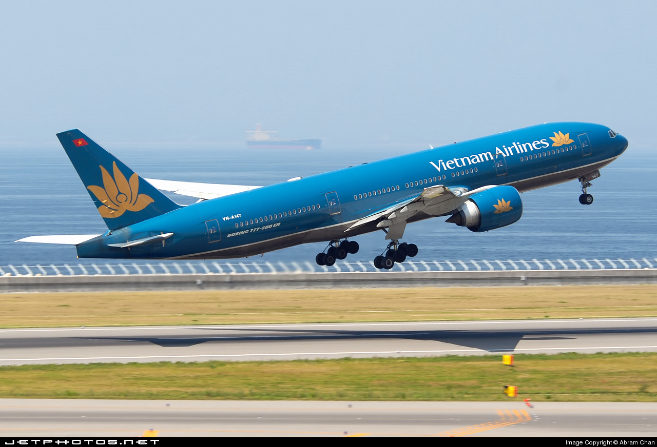 Vietnam Airlines mất 1.500 tỷ đồng vì Trung Quốc đặt giàn khoan trái phép