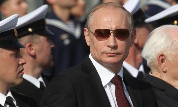 Nga “trảm nữ tướng” để giải quyết khủng hoảng