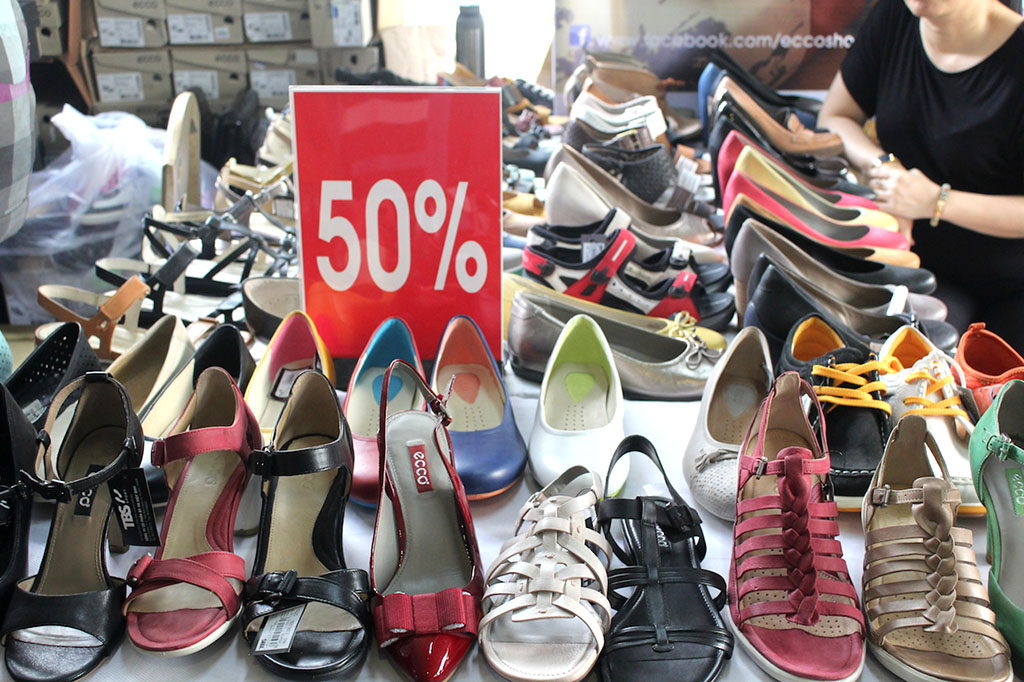 Các loại giày dép giảm giá đến 50%