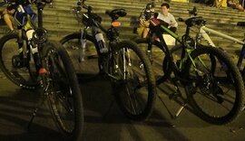 Thú chơi “siêu xe đạp” có giá ngang ngửa xe hơi của giới nhà giàu Hà Nội