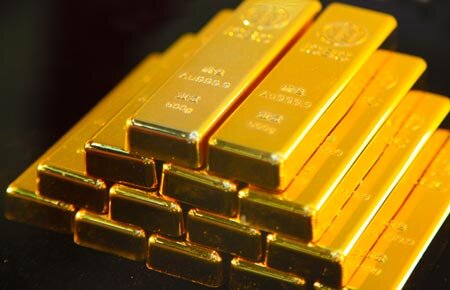 Giá vàng tăng kỷ lục, gần chạm ngưỡng 1300 USD/ounce