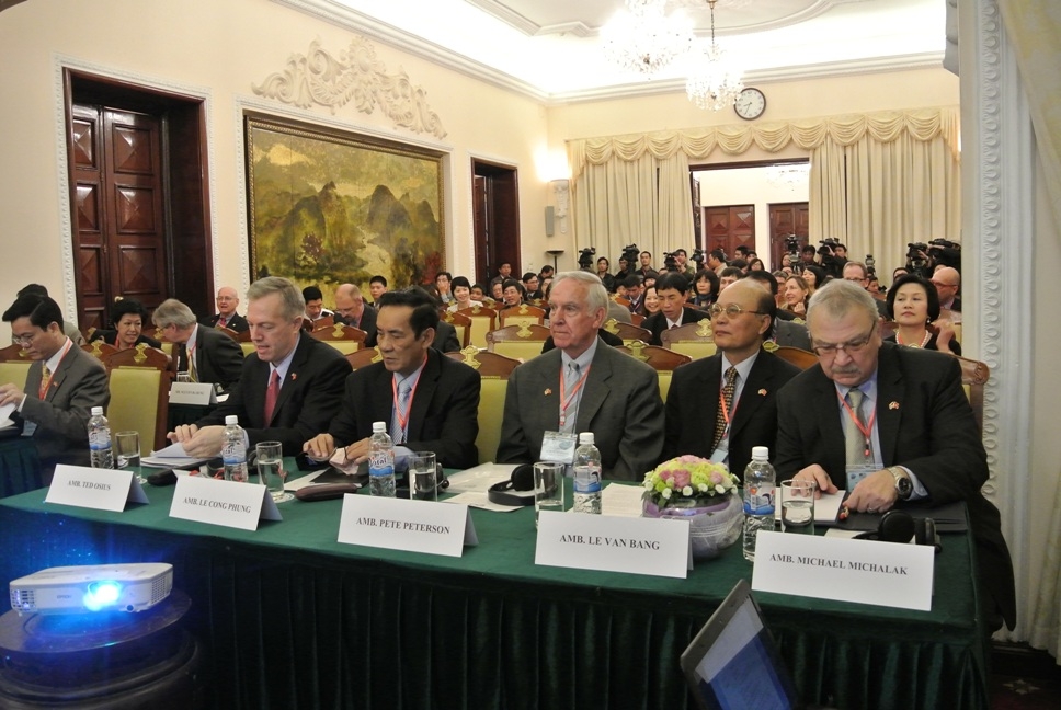 Hội thảo có sự tham dự của các nhà ngoại giao hàng đầu Việt Nam và Hoa Kỳ