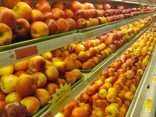 Người tiêu dùng e ngại, táo nhập khẩu liêu xiêu