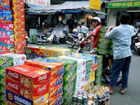 Việt Nam uống bia top đầu: Vượt kỷ lục nhờ Tết?