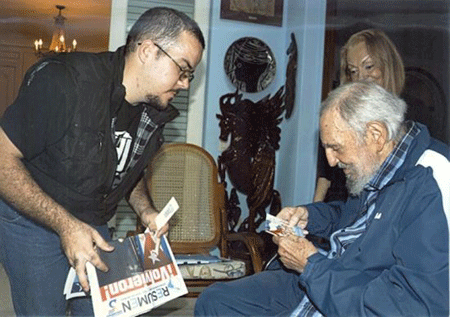 Cuba công bố ảnh Fidel Castro, xóa tan tin đồn