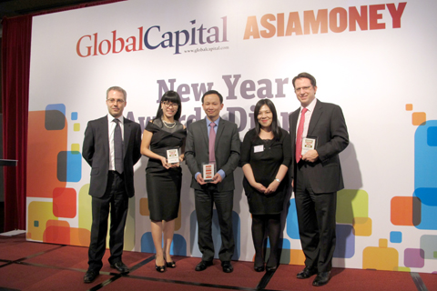Trái phiếu: “Giao dịch tốt nhất trong năm của Việt Nam”