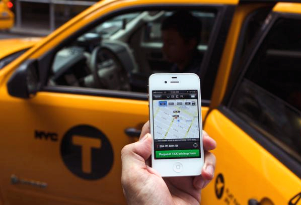 Uber, Zalo... Thức tỉnh ngàn tỷ cùng kinh tế chia sẻ