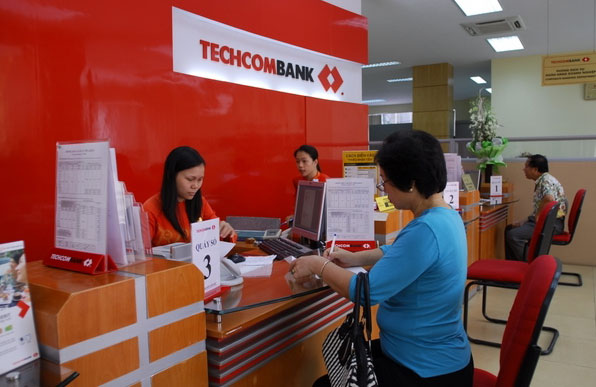 Techcombank: Tỷ lệ nợ xấu năm 2014 giảm mạnh về 2,38%