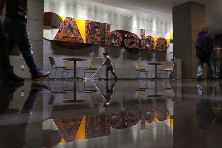Trụ sở chính Alibaba ở TP Hàng Châu - Trung Quốc. Ảnh: Reuters