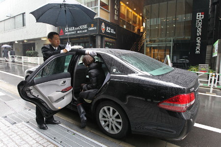 Nhật cấm cửa taxi Uber “ngay lập tức”