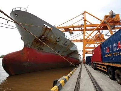 Vingroup muốn mua 80% cảng Sài Gòn và cảng Hải Phòng