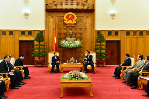 Thủ tướng đề nghị Campuchia sớm giải quyết vướng mắc đất đai cho DN Việt