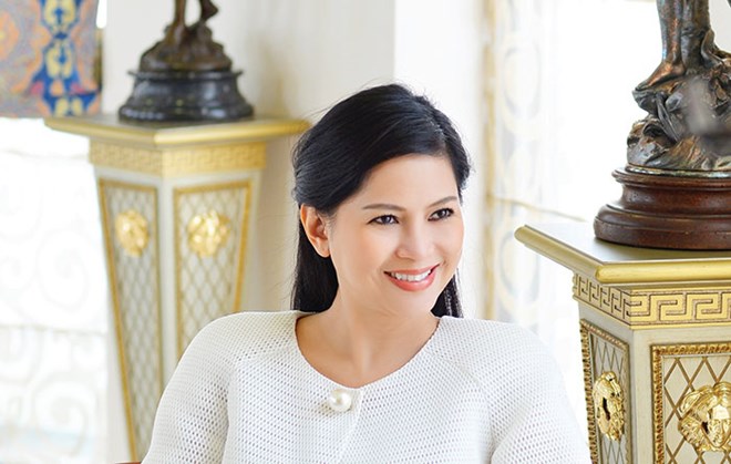 Phu nhân Jonathan Hạnh Nguyễn: Nữ tướng vương quốc hàng xa xỉ