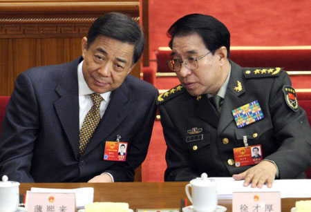 Tướng Từ Tài Hậu (phải) và ông Bạc Hy Lai (trái)