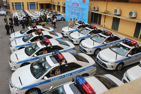 Công an Hà Nội tiếp nhận 44 xe ô tô thế hệ mới