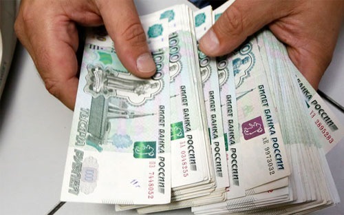 Trong tháng 4 này, đồng Rúp đã tăng giá 12% - Ảnh: Reuters.
