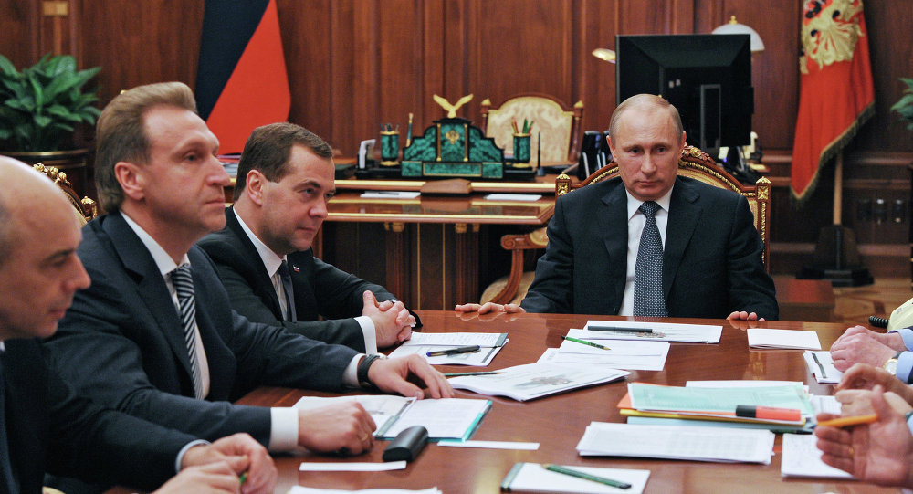 Tổng thống Putin trong một cuộc họp với nội các (Ảnh: