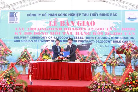Lễ ký kết hợp đồng tàu 56.200 tấn giữa Trường Minh và Dongbacshin
