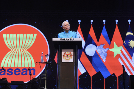 Thủ tướng Malaysia Najib Tun Abdul Razak phát biểu khai mạc Hội nghị Cấp cao ASEAN 26.