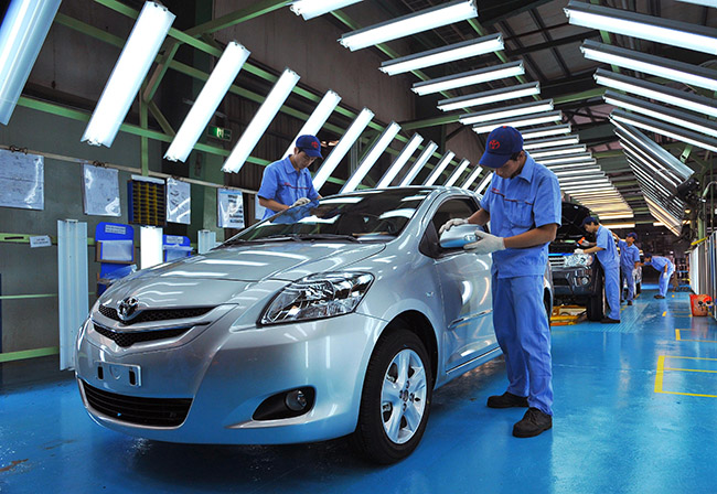 Thị trường ô tô Việt Nam sẽ “vượt mặt” Thái Lan?