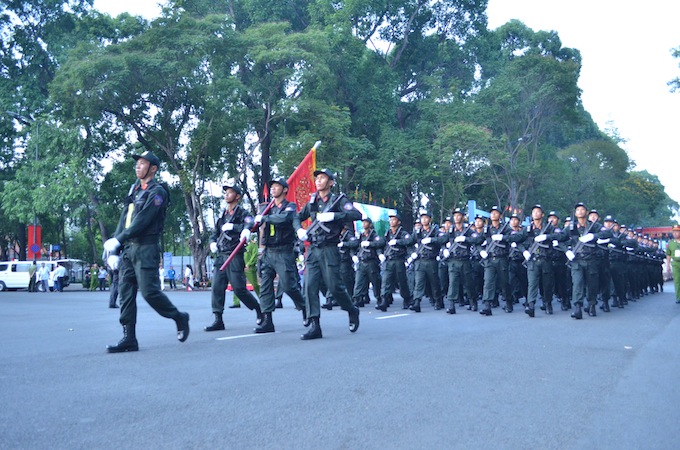 Khối chiến sĩ CSGT và Cảnh sát cơ động