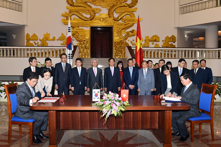 Việt – Hàn chính thức ký hiệp định thương mại tự do