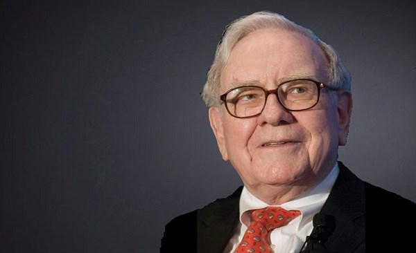Tỉ phú Warren Buffett bán đấu giá bữa ăn trưa để làm từ thiện