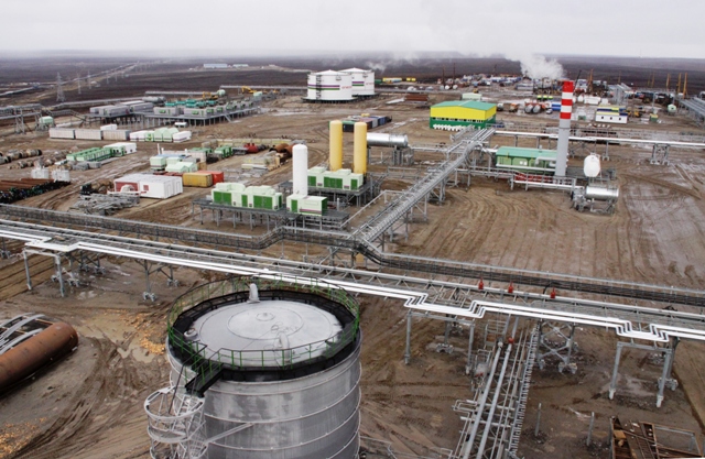 Sang Nga khoan dầu mỏ, liên doanh của PVN đón tấn dầu 10 triệu!