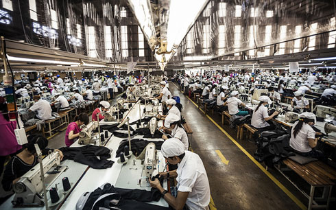 Các doanh nghiệp dệt may Việt Nam sắp sửa “hốt vàng”?
