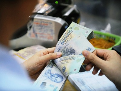 Lợi nhuận ngân hàng “teo tóp” vì đề phòng nợ xấu