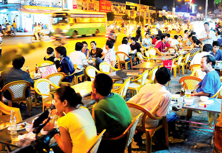 Tiêu thụ rượu bia của Việt Nam tăng trưởng luôn theo chiều thẳng đứng trong vài năm trở lại đây.