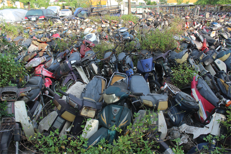 Hà Nội: “Xót ruột” nhìn hàng nghìn xe máy biến thành sắt vụn