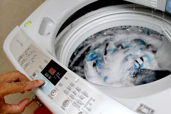 Điều chỉnh chế độ giặt phù hợp là cách sử dụng máy giặt hiệu quả