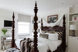 Phòng ngủ cá tính với họa tiết ngựa vằn