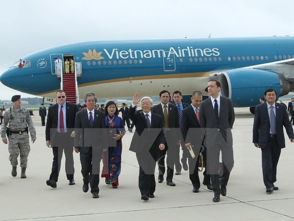 Tổng Bí thư dự lễ bàn giao chiếc Boeing 787-9 Dreamliner đầu tiên