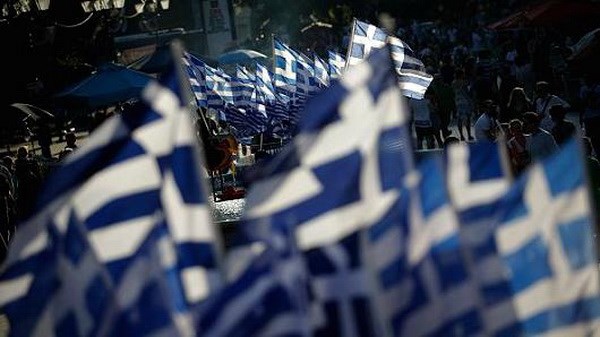 IMF tuyên bố Hy Lạp thoát khỏi nguy cơ mất khả năng trả nợ