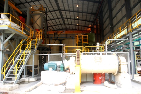 Nhà máy vàng Đắc Sa - Công ty TNHH vàng Phước Sơn đã ngừng hoạt động từ cuối năm 2014 đến nay