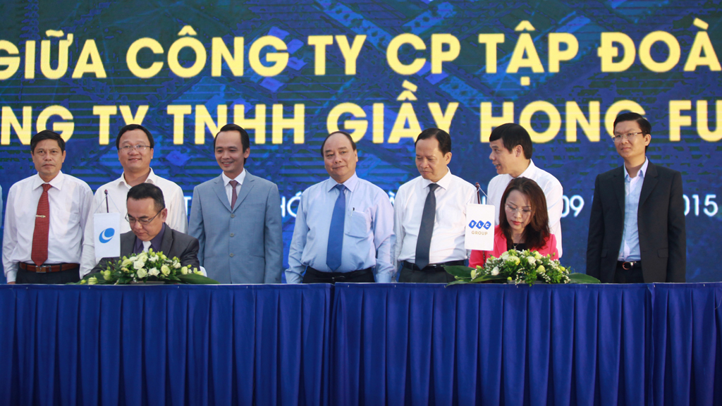 
Đại diện Tập đoàn FLC và Công ty TNHH Hong Fu Việt Nam ký thỏa thuận hợp tác
