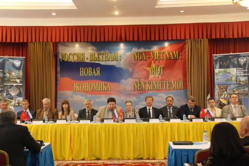 Hoạt động của Hội nghị Việt Nam - LB Nga