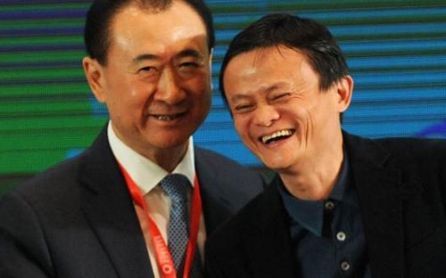 
Ông Wang Jianlin (trái) và ông Jack Ma, hai tỷ phú giàu nhất Trung Quốc theo xếp hạng của tạp chí Hồ Nhuận - Ảnh: Getty/CNBC.
