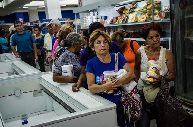 Kinh tế Venezuela đã suy sụp tới mức nào?
