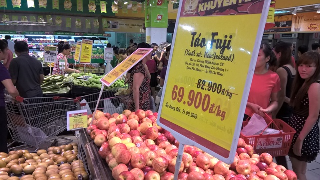 
Hoa quả ngoại chiếm ưu thế tại nhiều siêu thị

