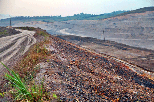 Một góc khai trường mỏ than Na Dương (ảnh: TKV)