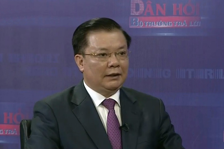 Bộ trưởng Bộ Tài chính: Giá xăng dầu Việt Nam còn thấp xa so với Trung Quốc
