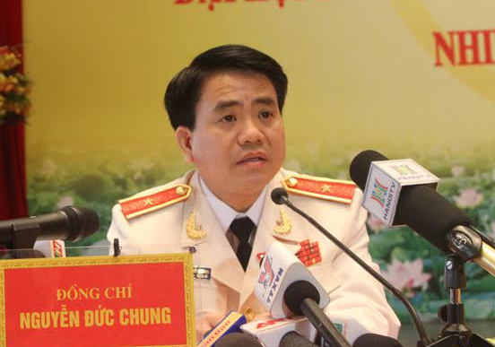Chủ tịch Hà Nội yêu cầu mở siêu thị 30, 1 Tết: Chuyên gia nói gì?
