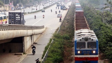 
Trên chuyến tàu Đổi mới, muốn phát triển, Việt Nam buộc phải đấu tranh, loại trừ tham nhũng (ảnh minh hoạ).
